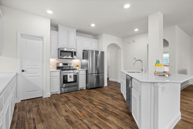 9409 Meadowpark Drive, Denton, TX 76226