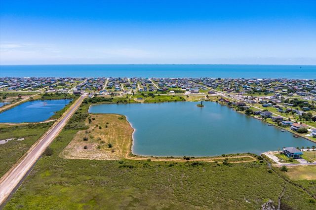 1105 Bobs Road, Crystal Beach, TX 77650