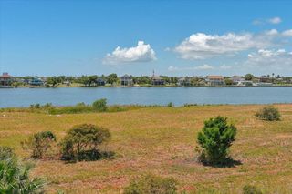 1105 Bobs Road, Crystal Beach, TX 77650