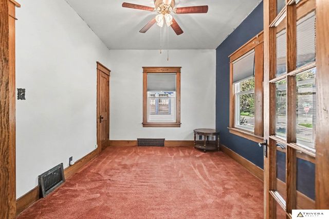 809 S 36th Street, Lincoln, NE 68510