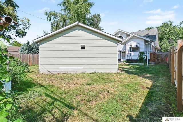 809 S 36th Street, Lincoln, NE 68510