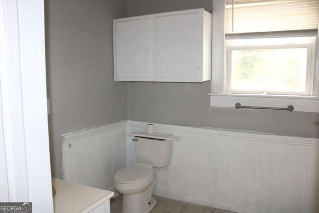 88 Railroad Avenue, Carlton, GA 30627