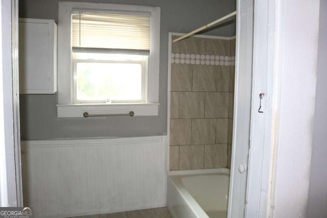 88 Railroad Avenue, Carlton, GA 30627