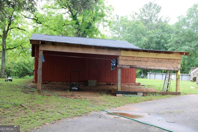 88 Railroad Avenue, Carlton, GA 30627