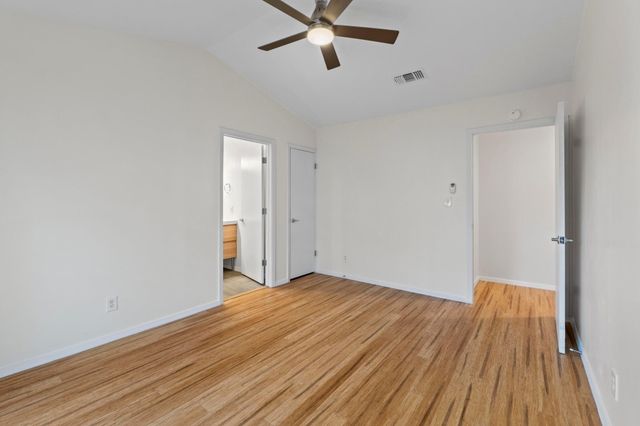 1245 Spyglass DR B, Austin, TX 78746