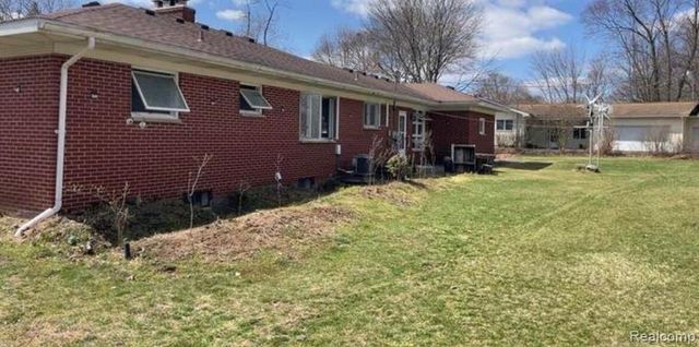 3443 Nichols Road, Auburn Hills, MI 48326