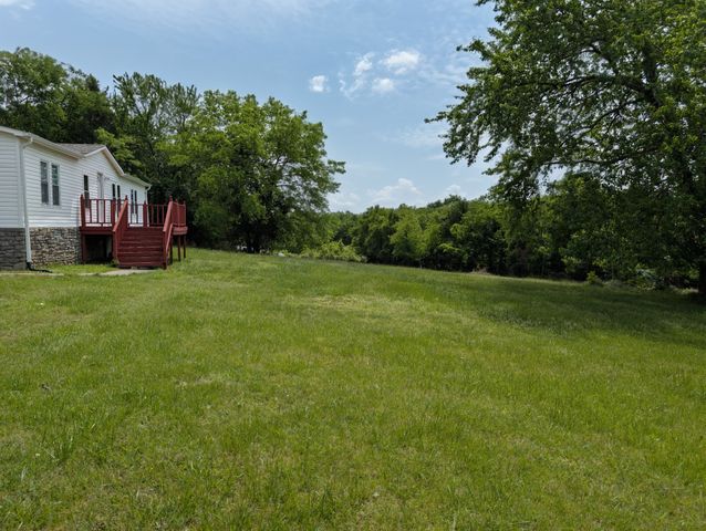 11 Brittany Ln, Gordonsville, TN 38563