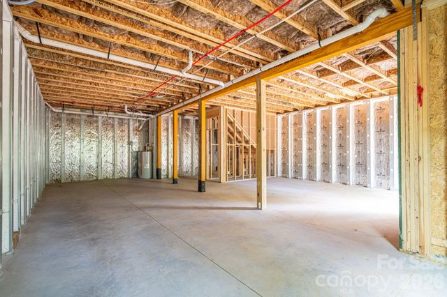 17 Tennyson Drive, Taylorsville, NC 28681