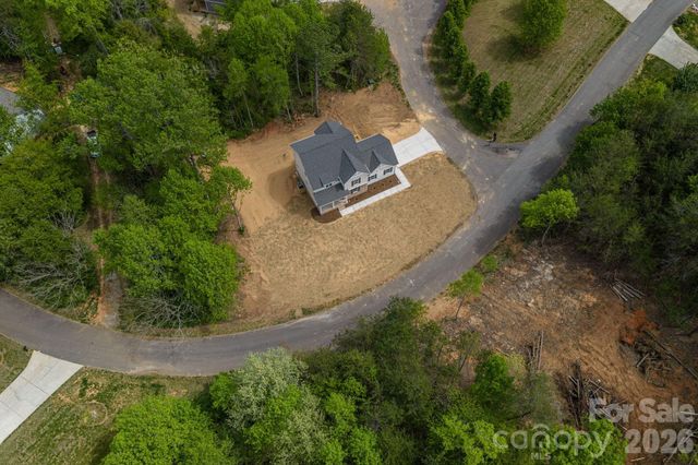 17 Tennyson Drive, Taylorsville, NC 28681