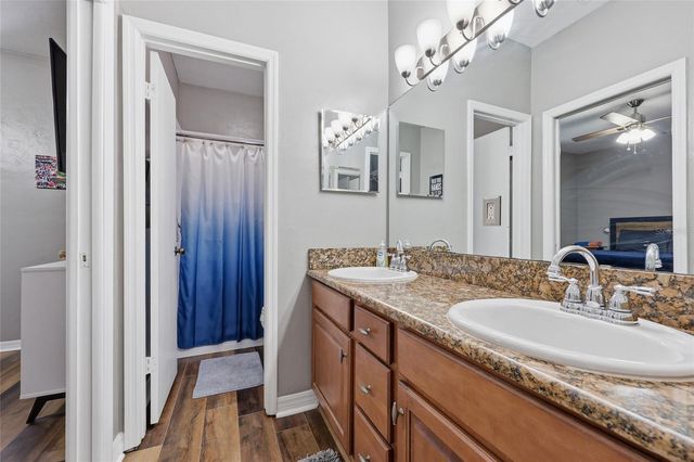 4700 SW ARCHER ROAD 130, Gainesville, FL 32608