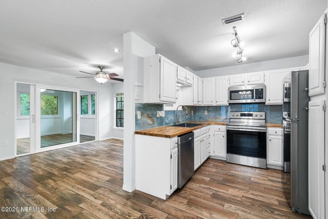 10150 BELLE RIVE Boulevard 110, Jacksonville, FL 32256