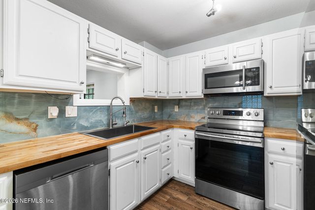 10150 BELLE RIVE Boulevard 110, Jacksonville, FL 32256