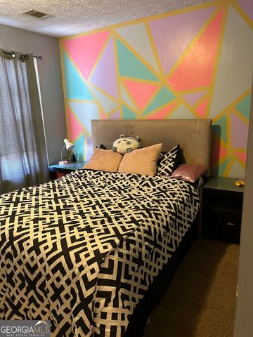 232 Rockingham Drive, Loganville, GA 30052