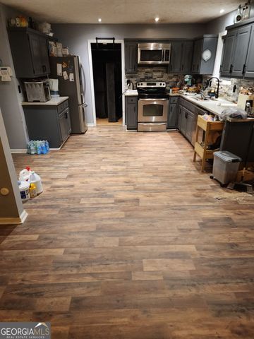 232 Rockingham Drive, Loganville, GA 30052