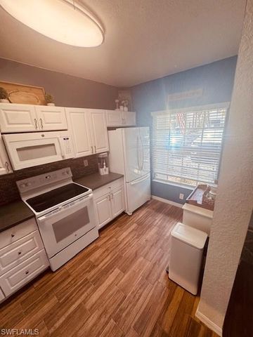 10053 Spyglass Hill LN, Fort Myers, FL 33966