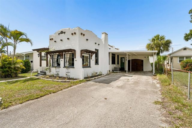 2835 18TH AVENUE N, St Petersburg, FL 33713