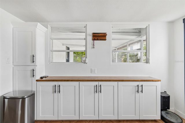 2835 18TH AVENUE N, St Petersburg, FL 33713
