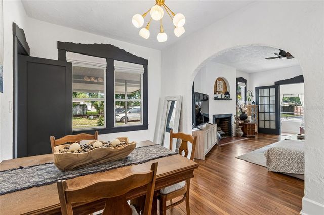 2835 18TH AVENUE N, St Petersburg, FL 33713