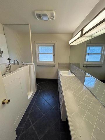 22 San Juan Drive, Salinas, CA 93901