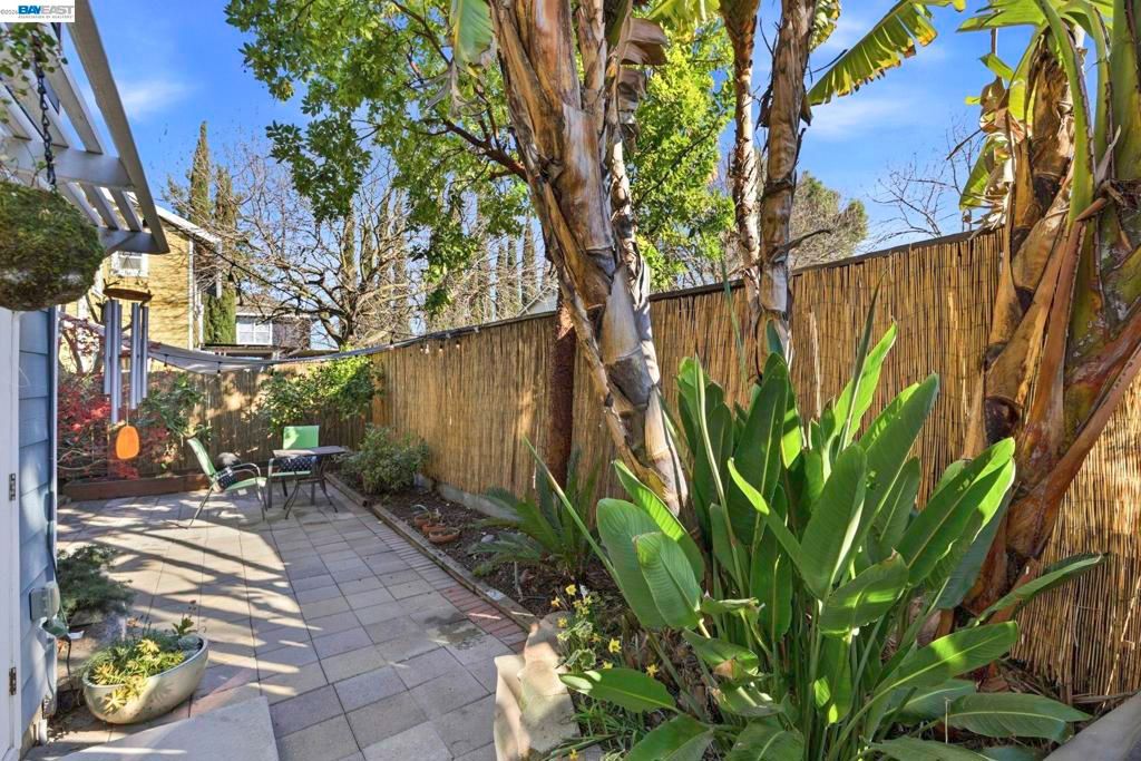 Image 20 of property listing at 4115 4115 Freeda Ct, Livermore, CA 94550