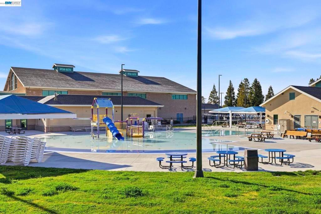 Image 21 of property listing at 4115 4115 Freeda Ct, Livermore, CA 94550