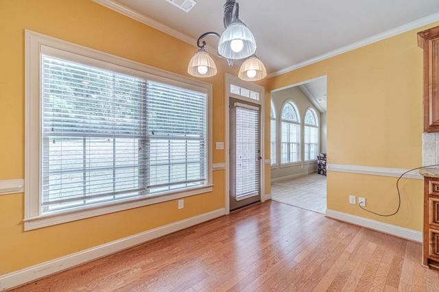 997 Spanish Moss Trail, Loganville, GA 30052
