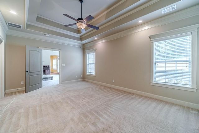 997 Spanish Moss Trail, Loganville, GA 30052