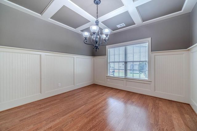 997 Spanish Moss Trail, Loganville, GA 30052