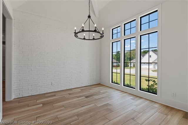 8400 Donnington Court, Fort Smith, AR 72916