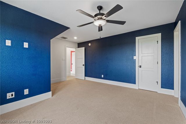 8400 Donnington Court, Fort Smith, AR 72916