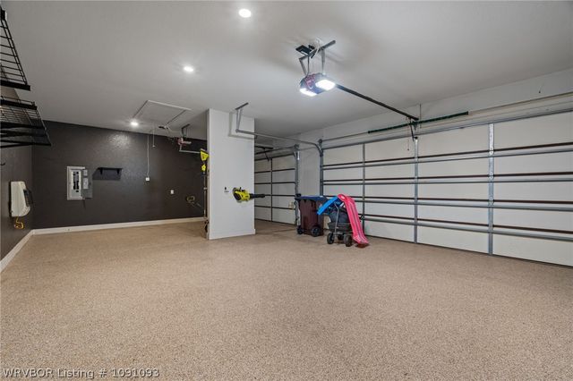8400 Donnington Court, Fort Smith, AR 72916