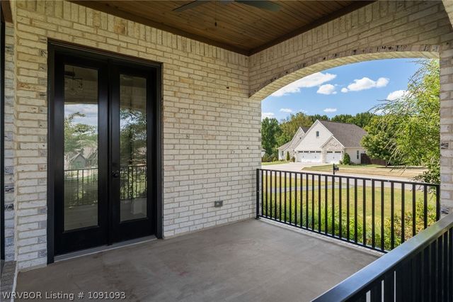 8400 Donnington Court, Fort Smith, AR 72916