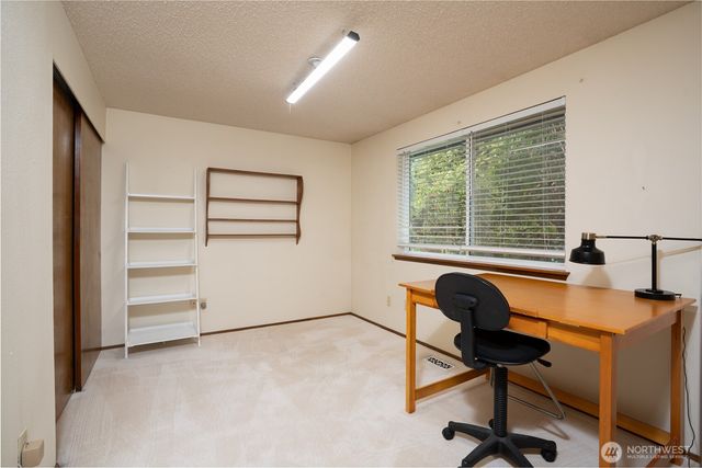 10802 99th Street SW, Tacoma, WA 98498