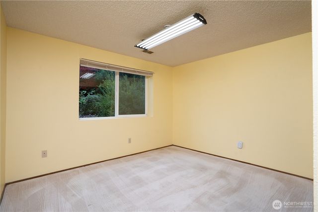 10802 99th Street SW, Tacoma, WA 98498