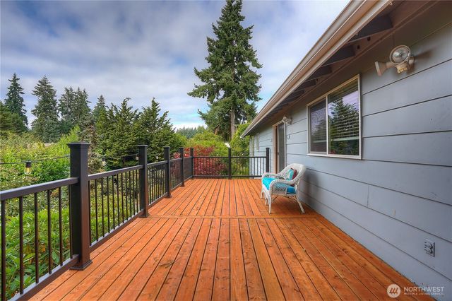 10802 99th Street SW, Tacoma, WA 98498