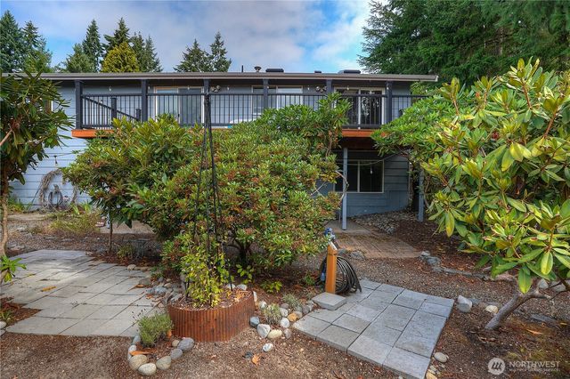 10802 99th Street SW, Tacoma, WA 98498