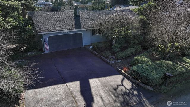 10802 99th Street SW, Tacoma, WA 98498