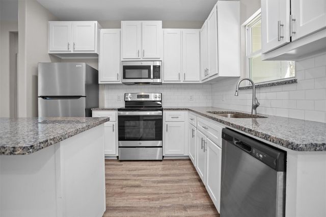 181 Dena Kay Dr, Lufkin, TX 75904