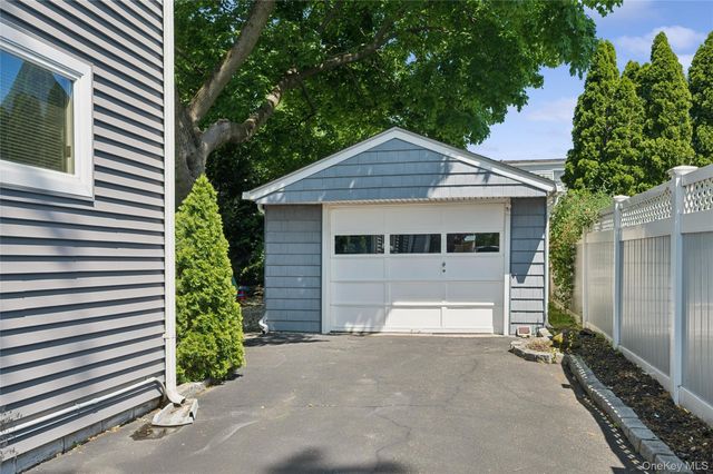 2197 Pine Street, Wantagh, NY 11793