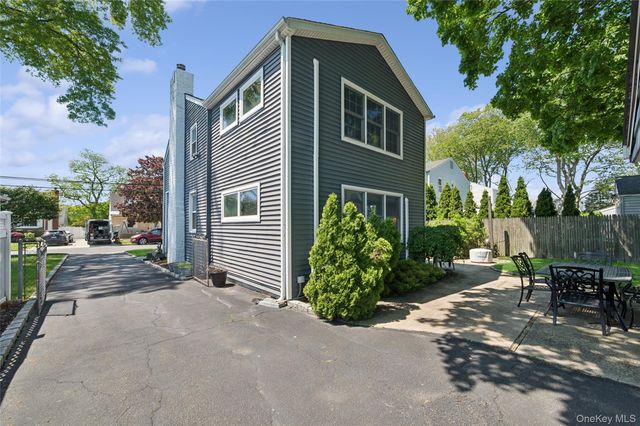 2197 Pine Street, Wantagh, NY 11793