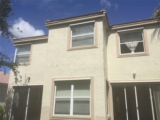 15964 NW 12th Ct, Pembroke Pines, FL 33028