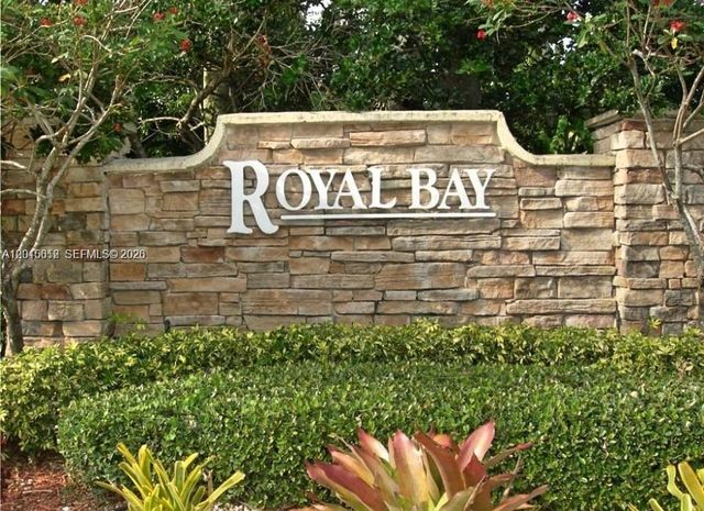 15964 NW 12th Ct, Pembroke Pines, FL 33028