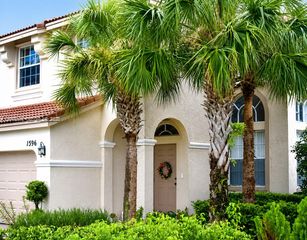 15964 NW 12th Ct, Pembroke Pines, FL 33028