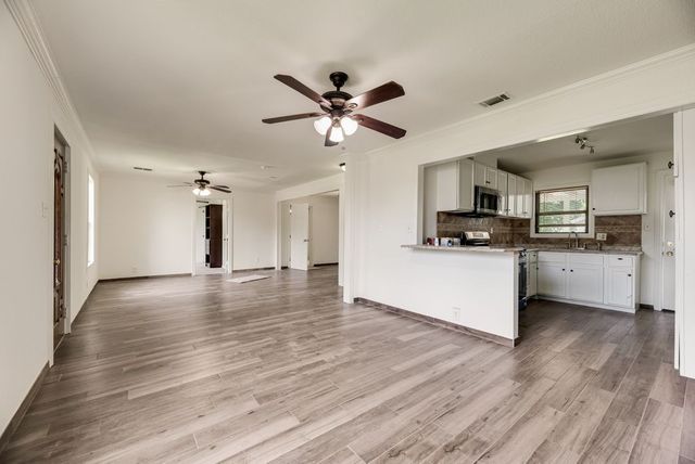 523 35th Street, Grand Prairie, TX 75050