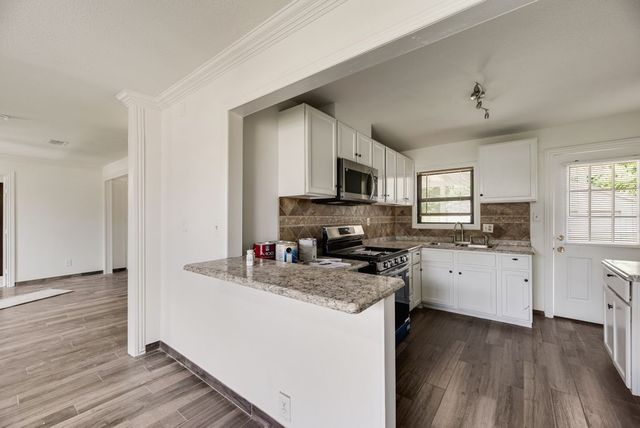 523 35th Street, Grand Prairie, TX 75050