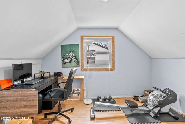 5 W Arthur Place, Iselin, NJ 08830