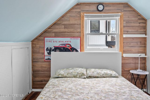 5 W Arthur Place, Iselin, NJ 08830