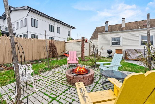 5 W Arthur Place, Iselin, NJ 08830