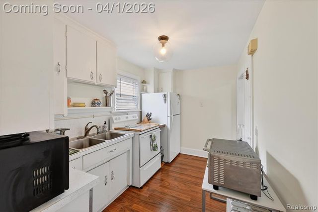 707 Harrison Street, Monroe, MI 48161