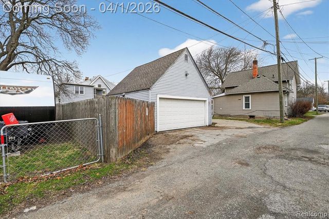 707 Harrison Street, Monroe, MI 48161